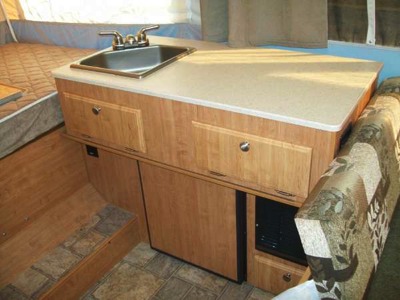 Rent pop up camper Denver 206LTD kitchenette